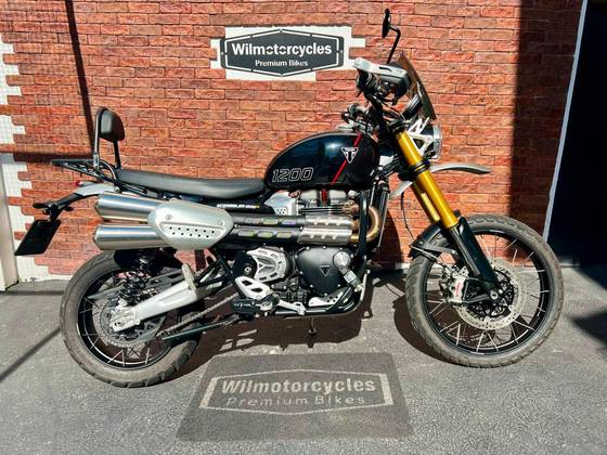 TRIUMPH BONNEVILLE SCRAMBLER 1200 XE TRIUMPH BONNEVILLE SCRAMBLER 1200 XE